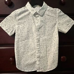 Boys - Button-Down Shirt Size 5/6